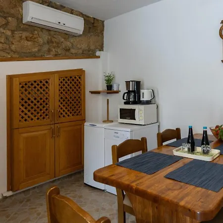 House Jerko By Guide Vila